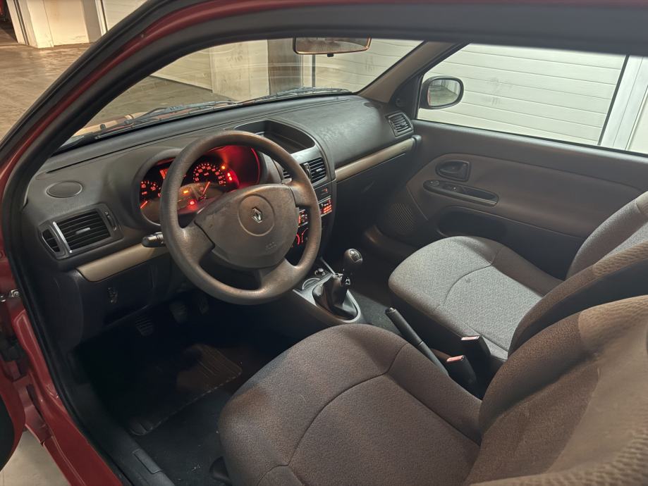 Renault Clio 1,2 samo 109000km Reg 1 god, fotografija 8