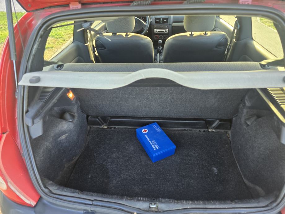 Renault Clio 1,2 Servo,Daljinsko Zaklj,Muzika,Samo 72000km Kredit-Zamj, fotografija 13