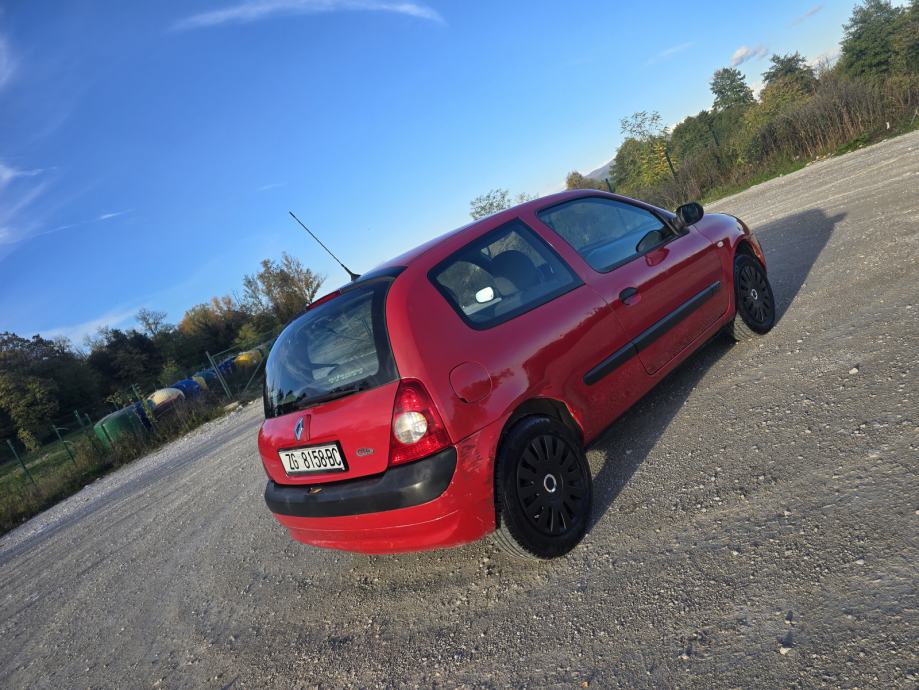 Renault Clio 1,2 Servo,Daljinsko Zaklj,Muzika,Samo 72000km Kredit-Zamj, fotografija 5