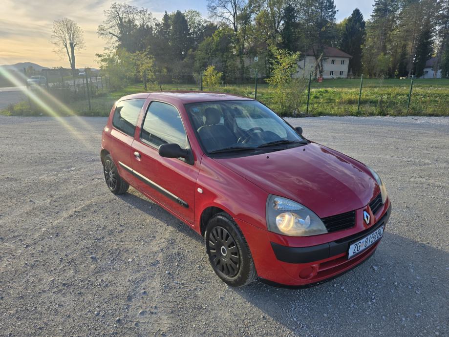 Renault Clio 1,2 Servo,Daljinsko Zaklj,Muzika,Samo 72000km Kredit-Zamj, fotografija 3