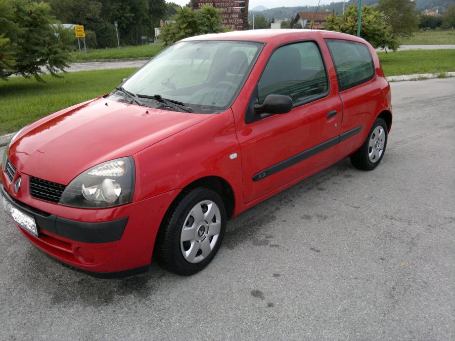 Renault Clio 1,2, 2003 god.