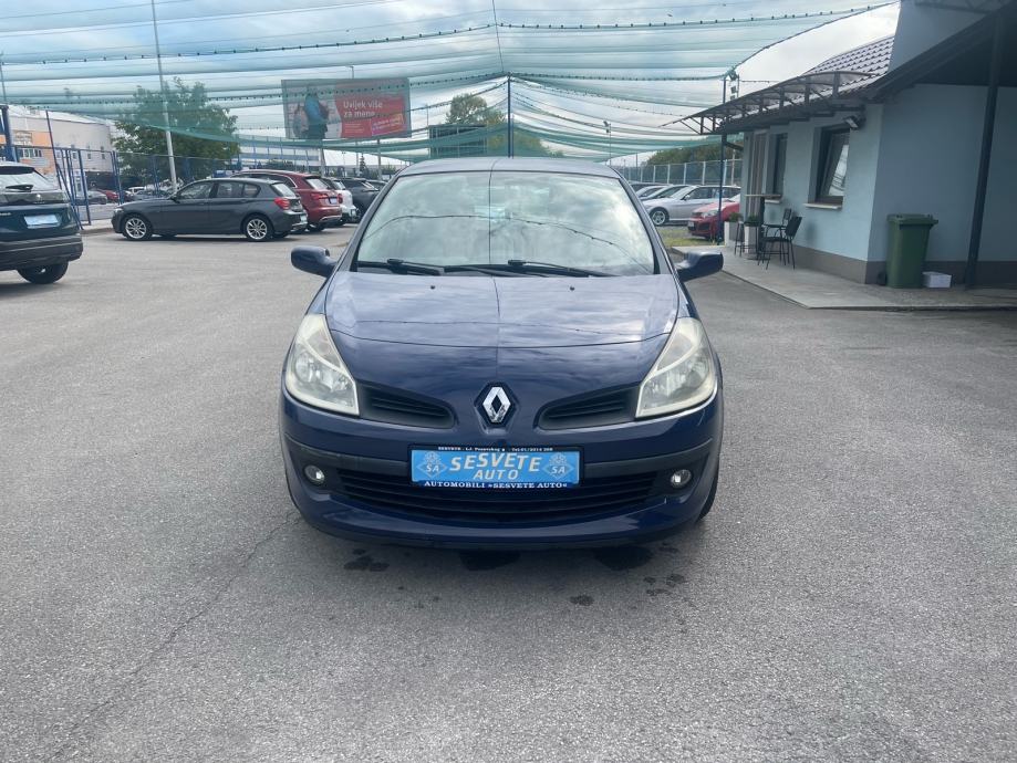Renault Clio 1,2 i,"NA KARTICE DO 36 RATA", fotografija 3
