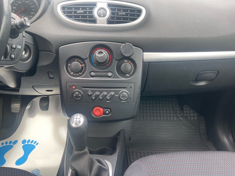 Renault Clio 1,2 i,"NA KARTICE DO 36 RATA", fotografija 13