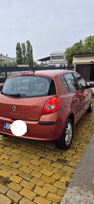 Renault Clio 1,2, fotografija 2