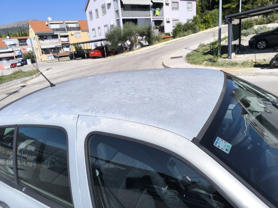 Renault Clio 1,2, fotografija 2