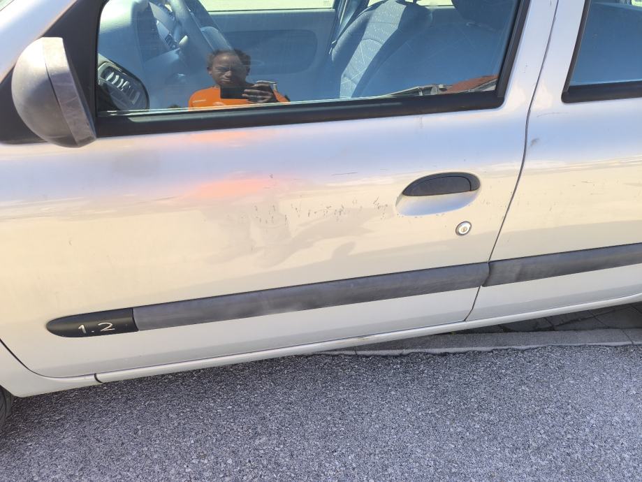 Renault Clio 1,2, fotografija 9