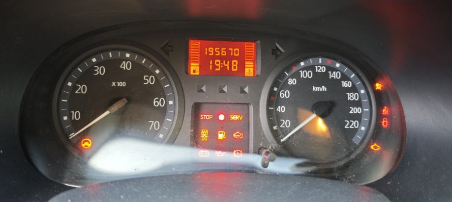 Renault Clio 1,2, fotografija 12