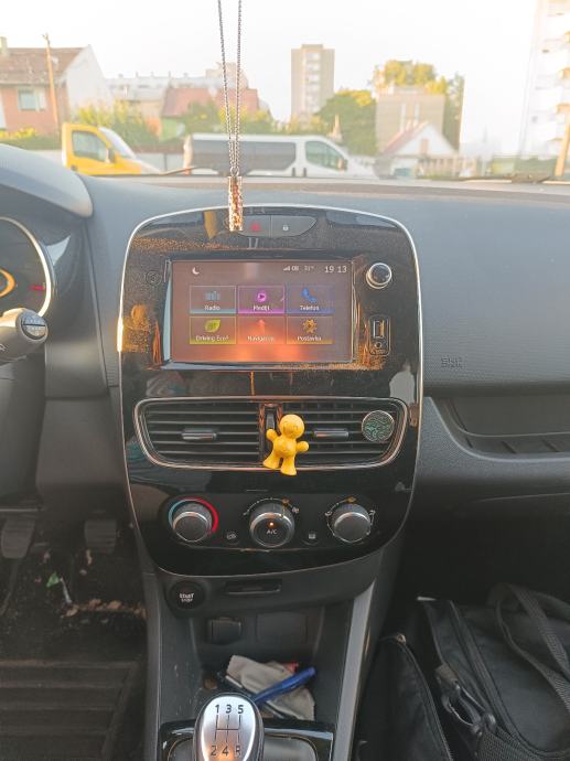 Renault Clio 1.2 TCe Limited Edition, fotografija 2
