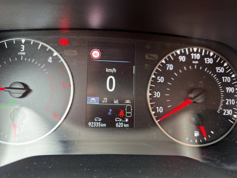 RENAULT CLIO 1.5 DCi 100 KS EQUILIBRE *VOZILO S JAMSTVOM*, fotografija 16