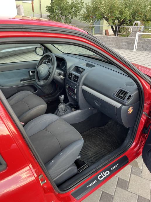 Renault Clio 1,5 dCi, 2005.g, 235000km, reg 09.2027.g Cijena 1450€, fotografija 14