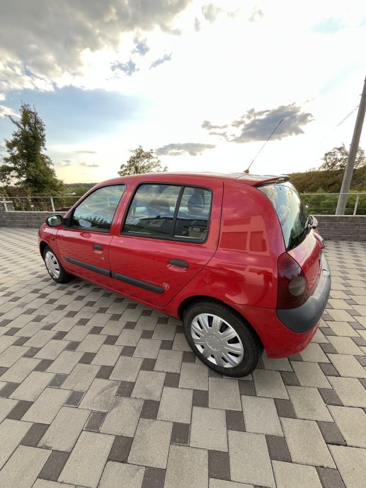 Renault Clio 1,5 dCi, 2005.g, 235000km, reg 09.2027.g Cijena 1450€, fotografija 10