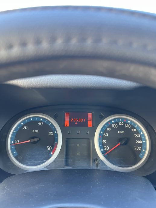 Renault Clio 1,5 dCi, 2005.g, 235000km, reg 09.2027.g Cijena 1450€, fotografija 20