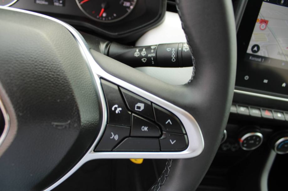 Renault Clio 1.5 dCi *LED, NAVIGACIJA*, fotografija 17