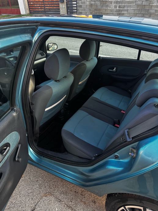 Renault Clio 1.5 dCi (redizajn) – Mali potrošač / Registriran do 1/202, fotografija 19