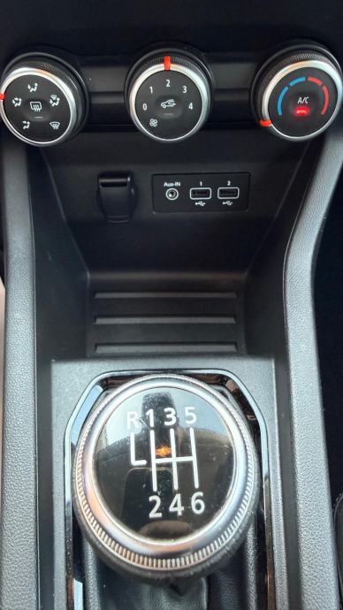 Renault Clio 1.5 dCi, fotografija 15