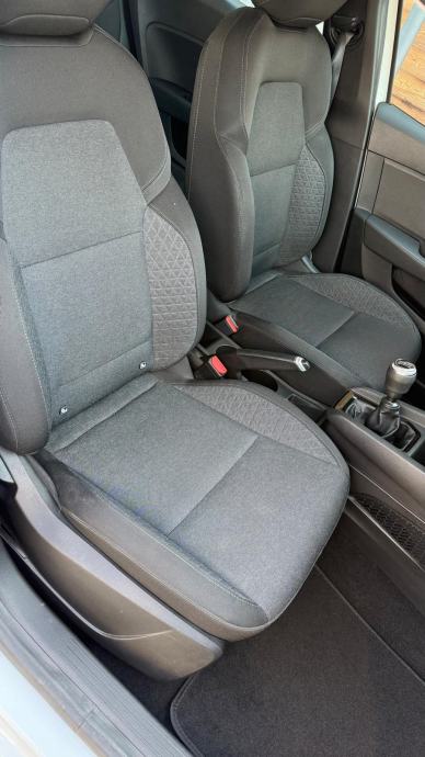 Renault Clio 1.5 dCi, fotografija 17
