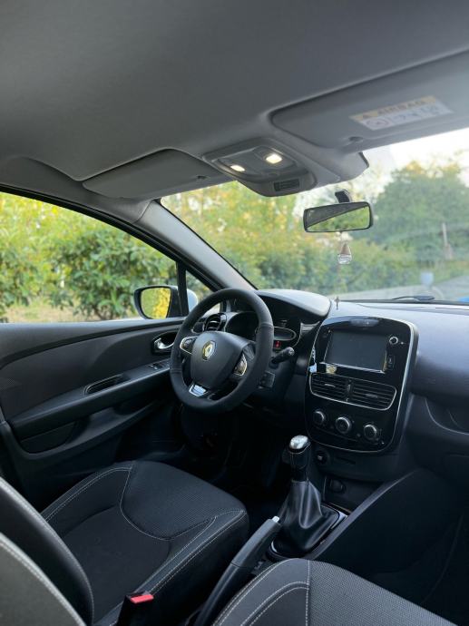 Renault Clio 1.5 dCi | 2017. | REGISTRIRAN | GARAŽIRAN | NOVE GUME, fotografija 12