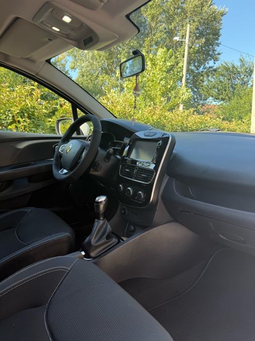 Renault Clio 1.5 dCi | 2017. | REGISTRIRAN | GARAŽIRAN | NOVE GUME, fotografija 11