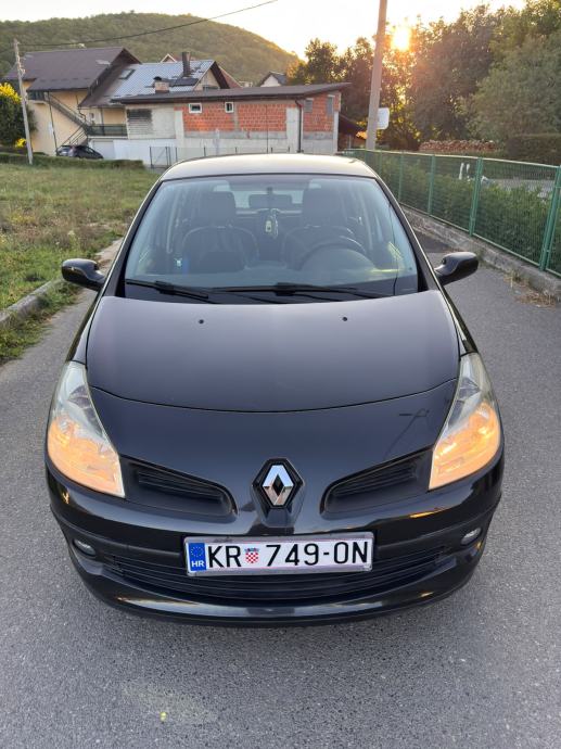Renault Clio 1.5 dCi 86 KS | 135.000 km | REG 03/27 | SERVISIRAN, fotografija 4