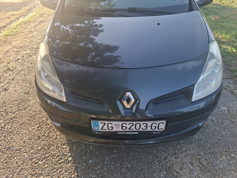Renault Clio 1,5 dCi, fotografija 11