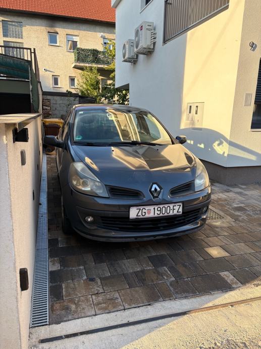 Renault Clio 1,5 dCi, fotografija 2