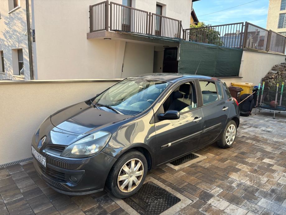 Renault Clio 1,5 dCi, fotografija 4