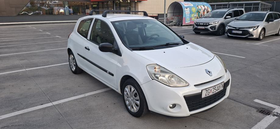 Renault Clio 1,5 dCi, fotografija 2