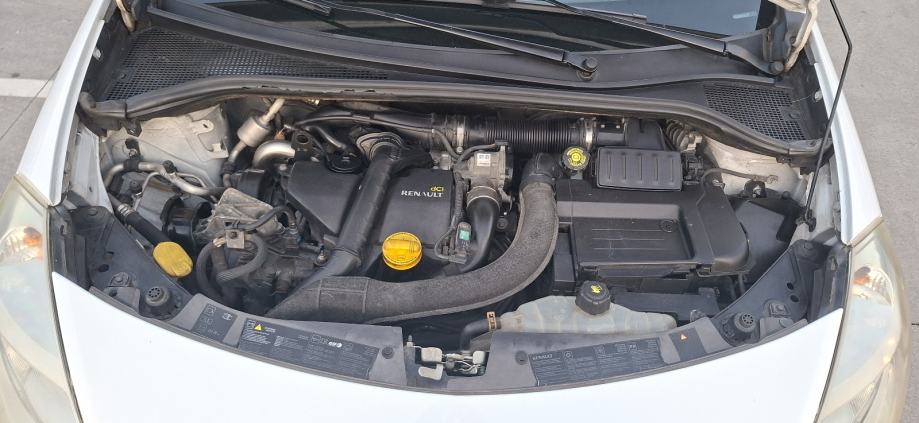 Renault Clio 1,5 dCi, fotografija 9