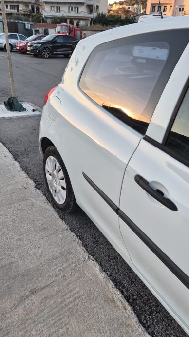 Renault Clio 1,5 dCi, fotografija 6