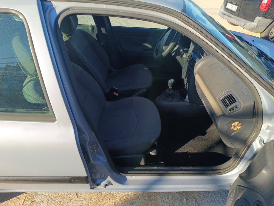 RENAULT CLIO 1.5dci KLIMA, fotografija 8