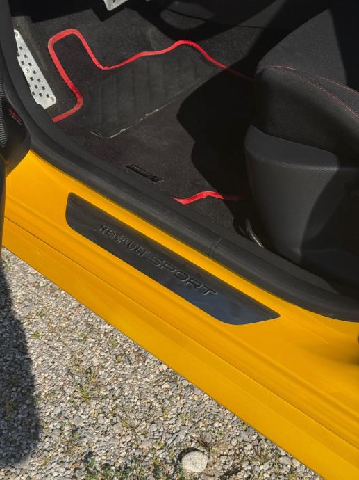 Renault Clio 4 RS 200 EDC 2013 GOD 147 KW HR VOZILO, fotografija 18