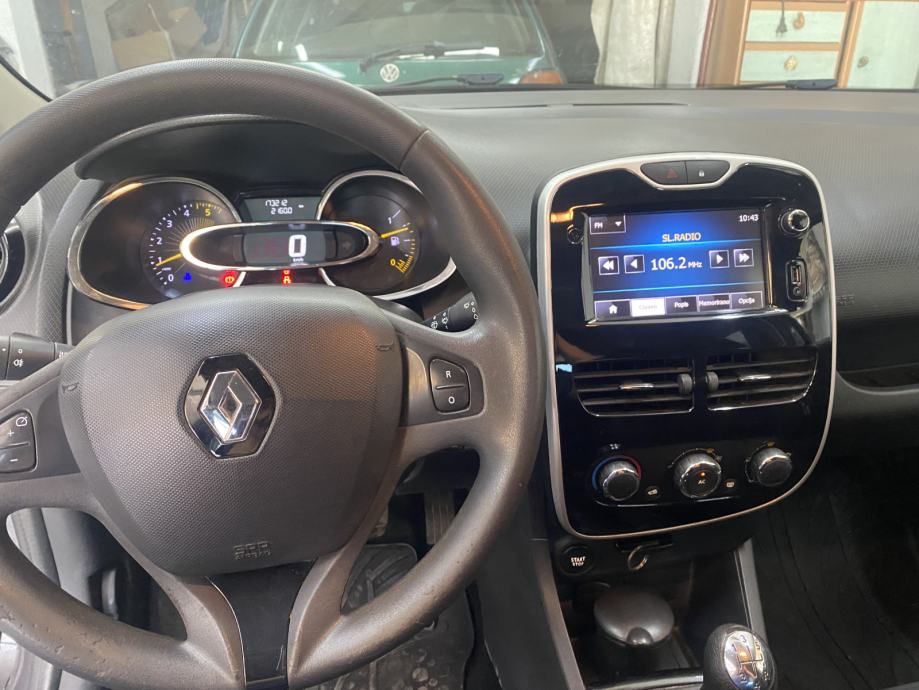 Renault Clio IV 1.5 dci, fotografija 11