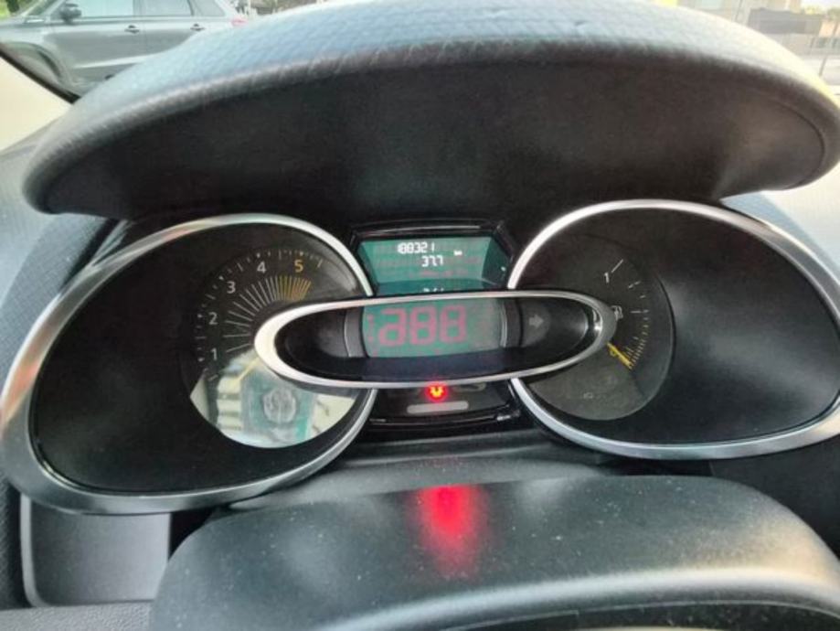 Renault Clio dCi 75, fotografija 9