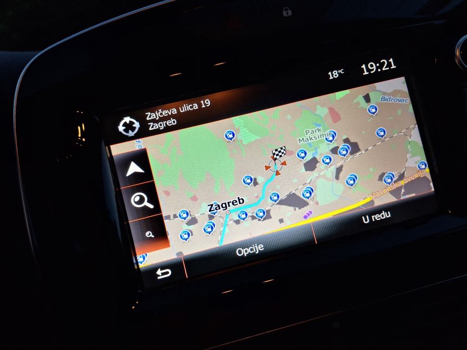 RENAULT CLIO 15 DCI GRANDTOUR 10mj. 2016, fotografija 15