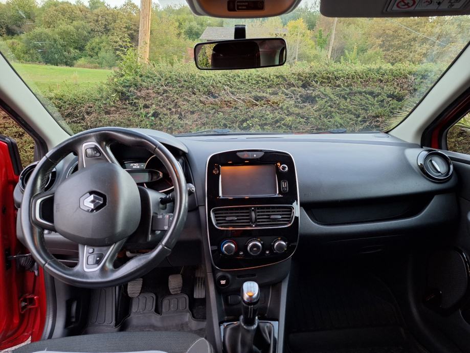 RENAULT CLIO 15 DCI GRANDTOUR 10mj. 2016, fotografija 9