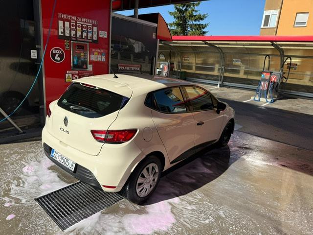Renault Clio dCi SAMO 2700 EUR CIJEN SA PDV-OM!! PRILIKA!!!!, fotografija 3