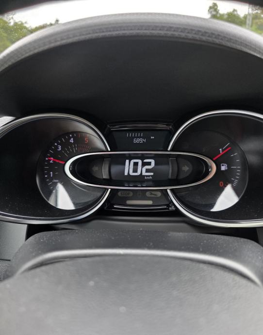 Renault Clio 1.5 dCi Limited 112.000 km 2019 od 1 vl.9450€ *SNIŽENO*, fotografija 16