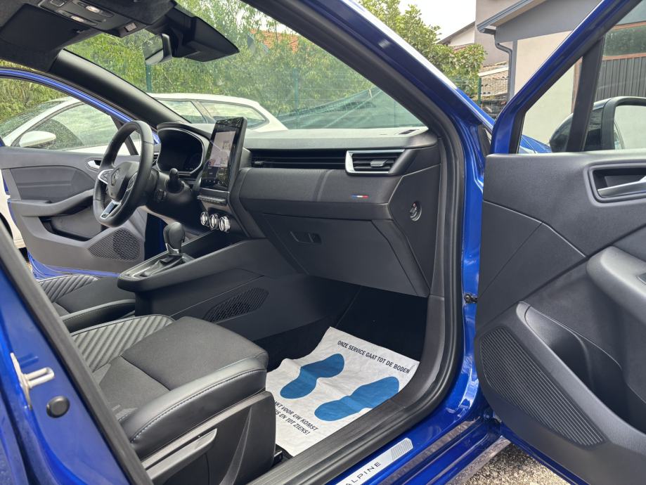 RENAULT CLIO E-TECH AUTOMATIK 2023 GOD 46,000KM ESPRIT ALPINE 16,900€, fotografija 12