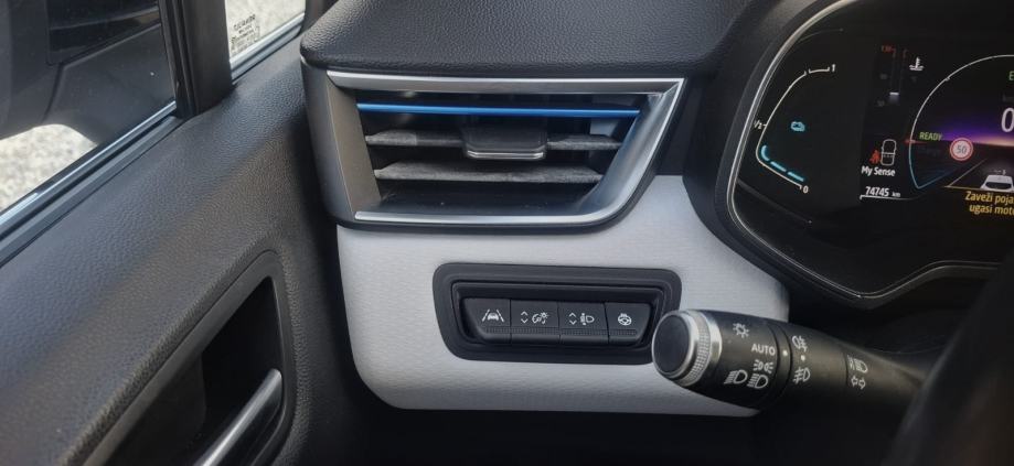 Renault Clio E-Tech automatik full oprema, fotografija 15