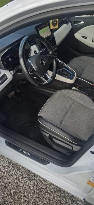 Renault Clio E-Tech automatik full oprema, fotografija 7
