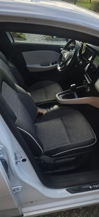Renault Clio E-Tech automatik full oprema, fotografija 6