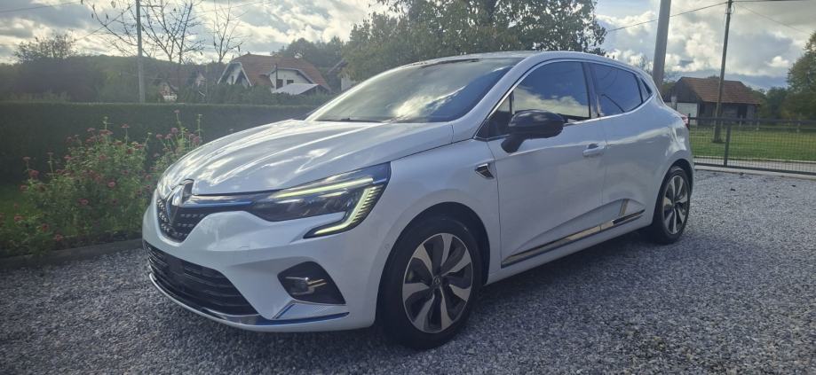 Renault Clio E-Tech automatik full oprema, fotografija 2