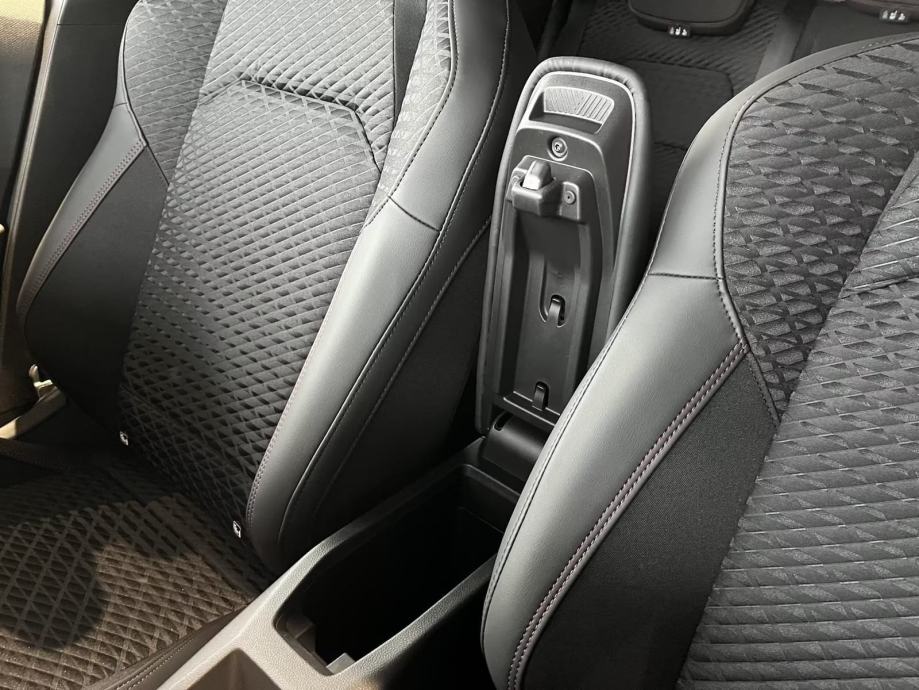 Renault Clio Full Hybrid E-Tech 160PS Techno, fotografija 17