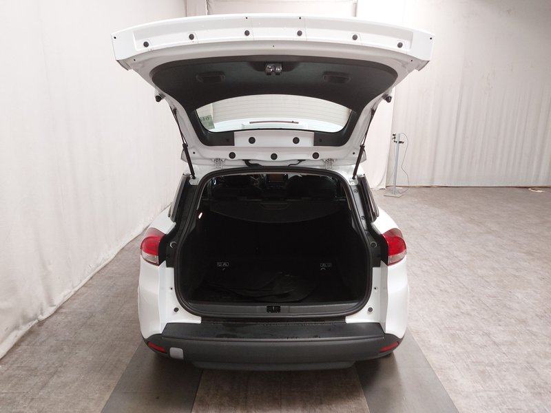 Renault Clio Grandtour 0.9 TCe Expression, fotografija 17