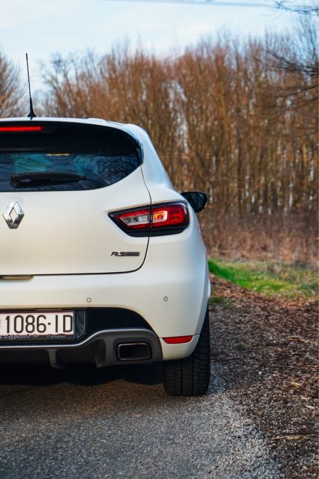 Renault Clio RS Trophy 220, fotografija 5