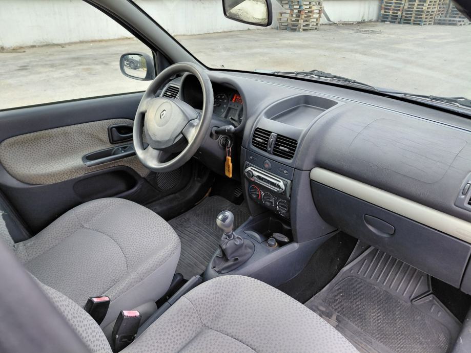 Renault Clio Storia 1,2 8v 43 kw, 2006.g., 165000 km, fotografija 10
