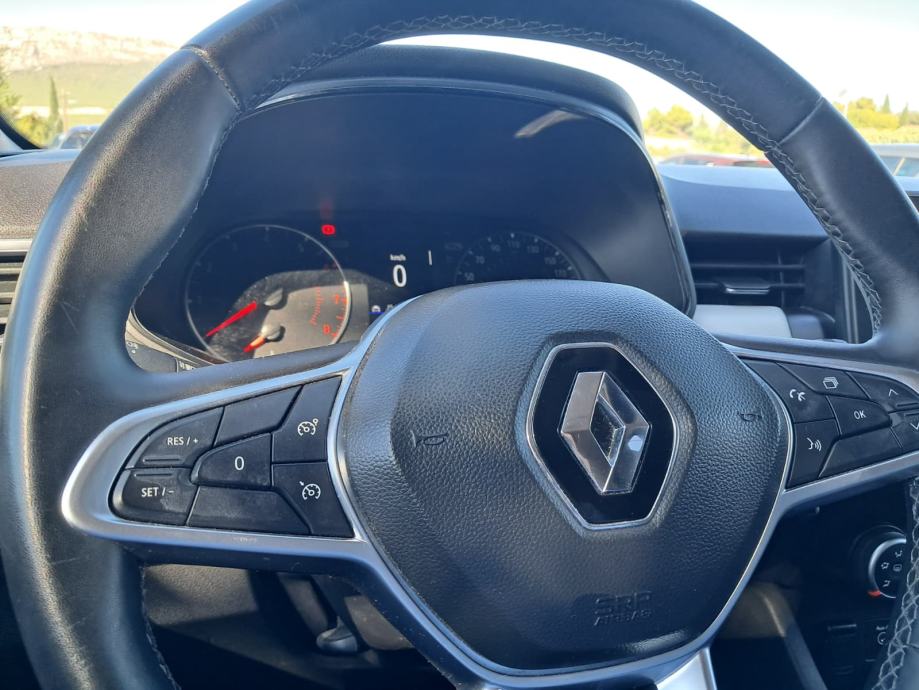 Renault Clio TCe 2023. reg. 02/2027, fotografija 13