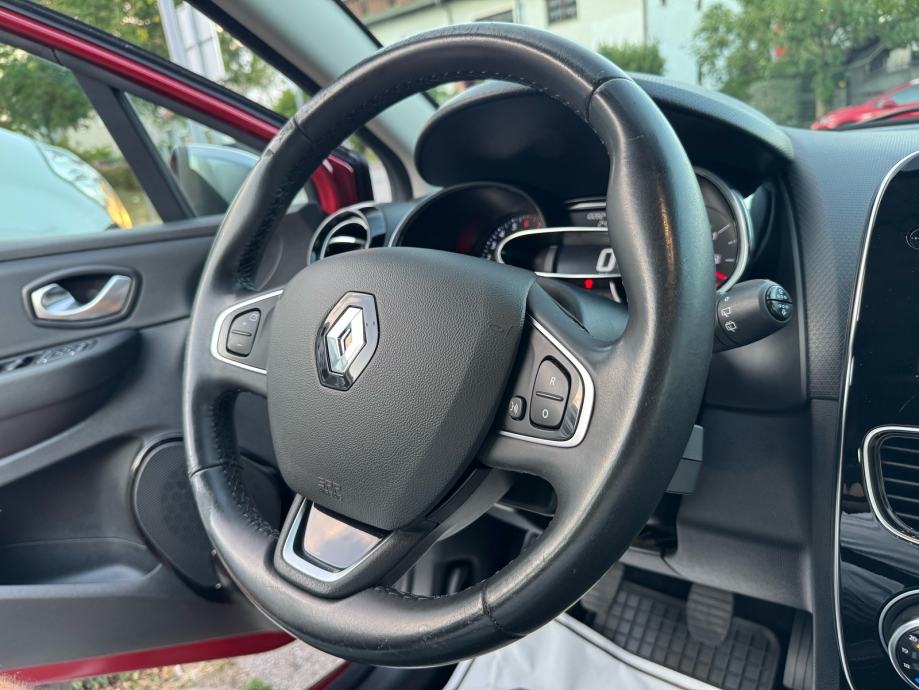 Renault Clio TCe 90 *GT-line* *LED*, fotografija 19
