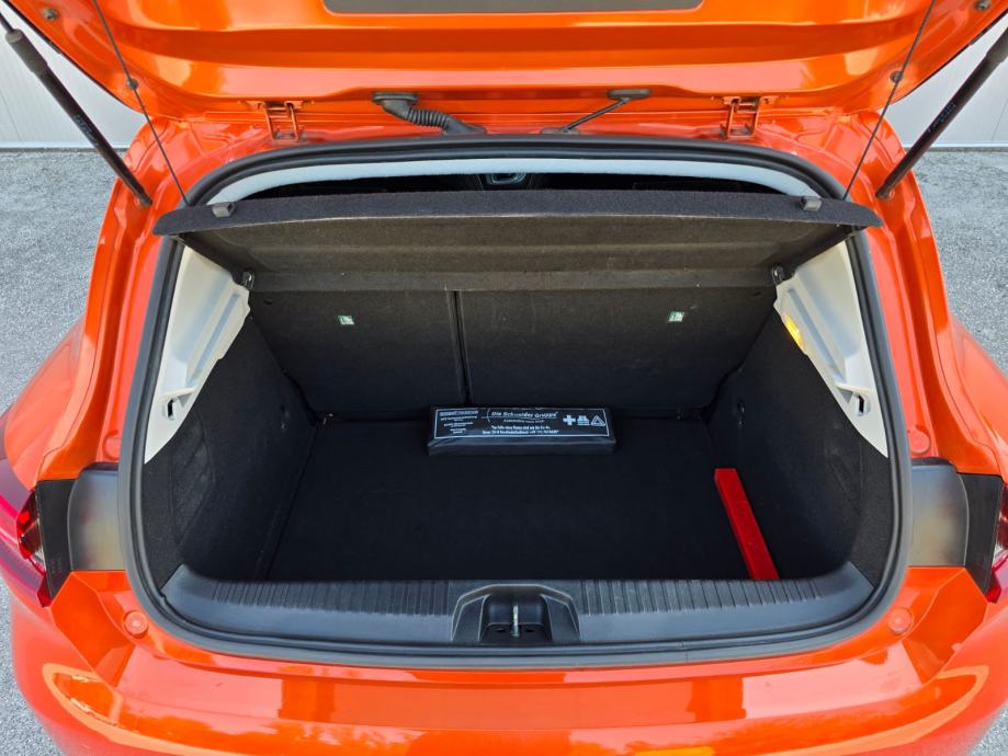 Renault Clio TCe Energy Intens, 1. vl, Top Stanje, Jamstvo!, fotografija 11