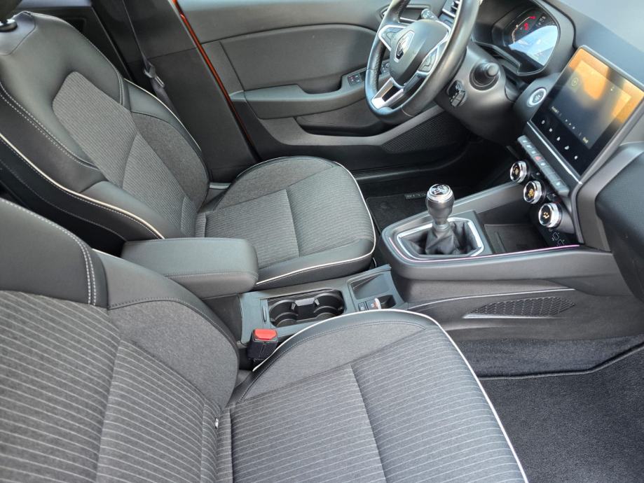 Renault Clio TCe Energy Intens, 1. vl, Top Stanje, Jamstvo!, fotografija 14